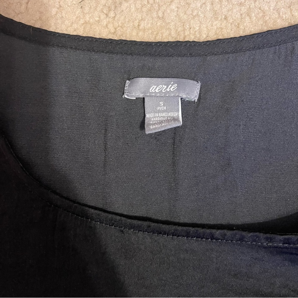 Aerie Black Short Sleeve Top - Picture 3 of 3